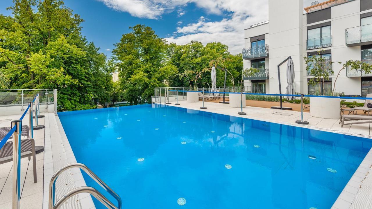 504 Premium Nadmorskie Tarasy - Pool Sauna Fitness Garage Free Apartment Kolobrzeg Bagian luar foto